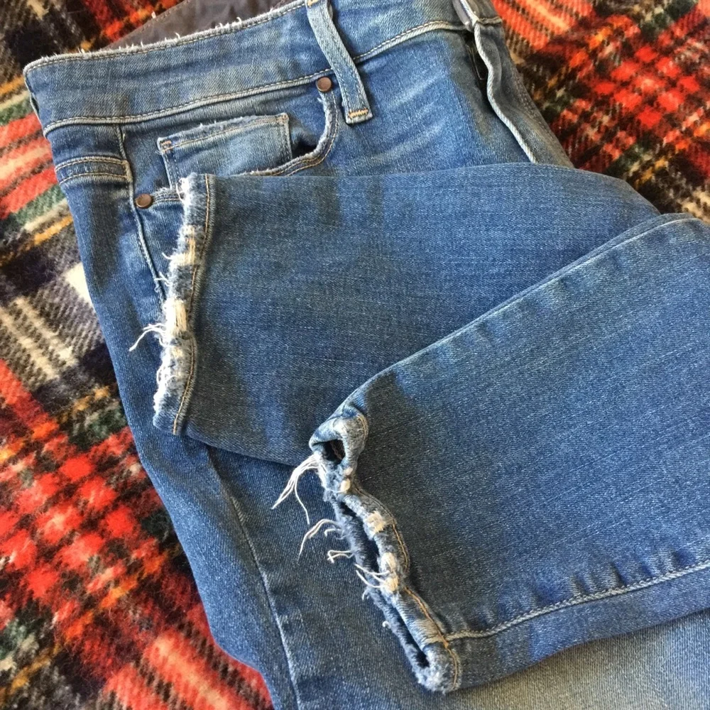 Paige Hoxton Crop Jeans Brantley Destructed 29 - Picture 5 of 8